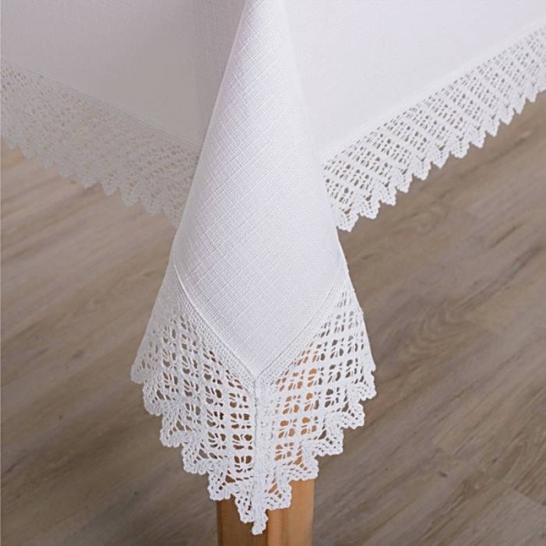 Obrus plamoodporny P130 cappucino z koronką K307, prostoką