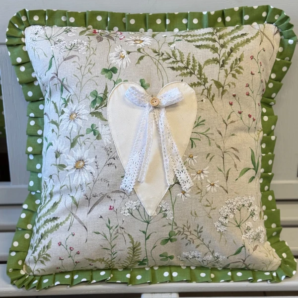 Poszewka Białe Serduszko